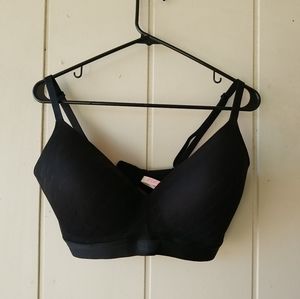 Victoria's Secret Pink Wear Everywhere Wireless lightly Lined Bra 36DDD